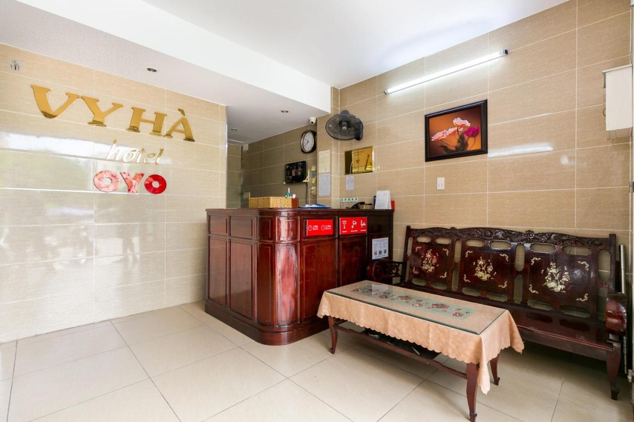 Oyo 372 Vy Ha Hotel Хошимин Экстерьер фото